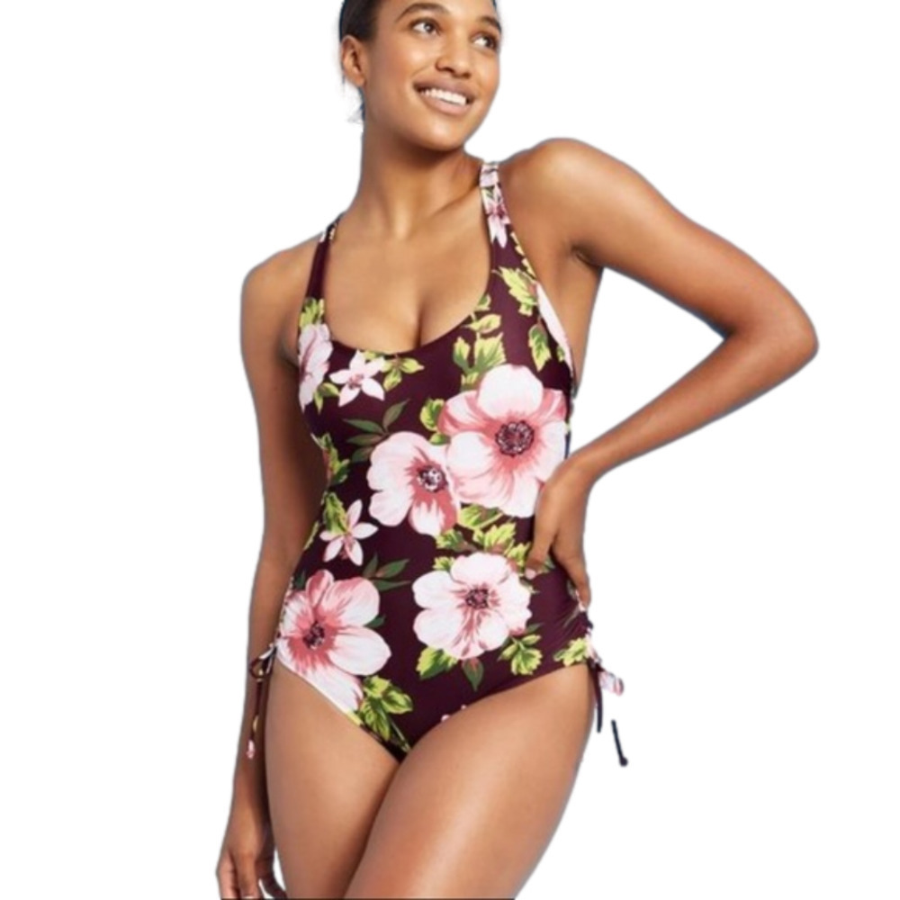 WOMEN'S Side-Cinch Classic One Piece Swimsuit - Kona Sol Burgundy Floral Print M